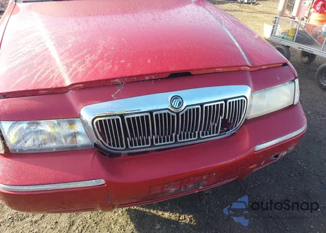 1998 Mercury Grand Marquis z USA, uszkodzony, nr VIN 2MEFM75W6WX612653